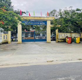 Ngợp bán gấp 80m2, mặt tiền đường 5.5m, TTHC Ngũ Hành Sơn, chỉ 2.xtyr