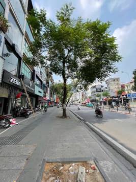 Mặt phố chùa bộc - Kinh doanh - Vị trí đắc địa - Tuyến phố sầm uất đẹp nhất - kinh doanh đa ngành nghề các mặt hàng