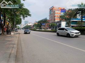 Bạn đang tìm văn phòng công chứng ở phố Chu Văn An, HĐ?