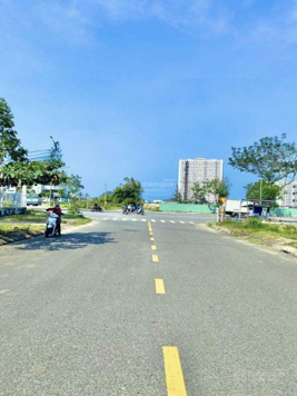 Bán rẻ! Bán gấp thu hồi vốn! Lô đất 03 Trà Khê 5 đường 10,5m thông KĐT FPT - video thực