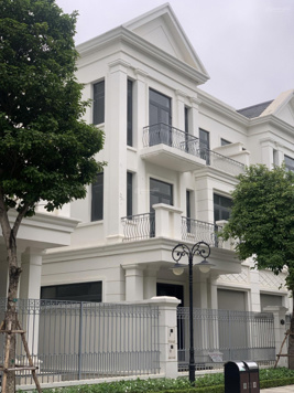 Gửi quý anh chị khách hàng quỹ căn liền kề biệt thự tại Vinhomes Star City giá từ 4xtr/1m2