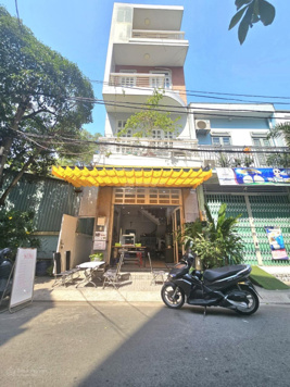 Nhà 4 lầu, sân vườn rộng, pháp lý sổ hồng giá chỉ 16,7 tỷ ngay trung tâm Quận 7 sát bên Phú Mỹ Hưng