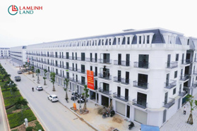 Bán nhà phố dự án Hồ Sen mặt đường đại lộ CSEDP (Hồ Sen) giá từ 3,8 tỷ/căn. Liên hệ 0962 363 390