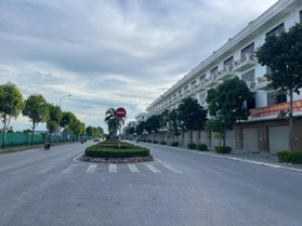 Bán nhà liền kề mặt đường đại lộ CSEDP TP Thanh Hóa, DT 90m2, giá chỉ từ 5,7 tỷ. SDT 0911 938 663