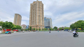 Bạn đang tìm văn phòng công chứng ở đường Nguyễn Hoàng Tôn, TH?