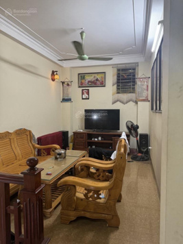 Chính chủ bán nhà 4 tầng Thượng Thanh DT 44m2, MT 3,9m gần trường học, chợ, kinh doanh, vỉa hè