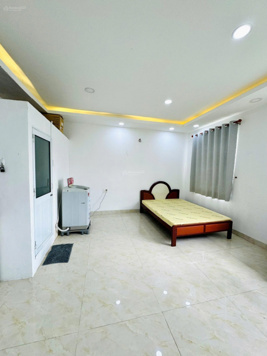 Cho thuê phòng 4tr/th full nội thất có toilet riêng