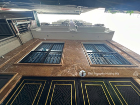 (Siêu phẩm) Tòa apartment 64m2 x 18P hồ Linh Quang - Cách hồ và bãi ô tô 30m. Dòng tiền 1,4 tỷ/năm
