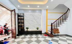 Cần bán nhà riêng giá 6,9 tỷ VND tại Đường Cầu Giấy, Hà Nội, ngõ thông tứ tung, nội thất đẳng cấp