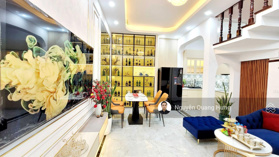 Xã Đàn, Lô góc, ngõ rộng - DT: 36,3m - MT: 5,2m - 2 nhà ra mặt phố, full nội thất, tiện kd, ở ngay