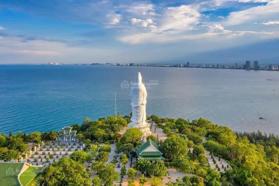 Bán cặp đất mặt tiền đường Phạm Văn Đồng, Sơn Trà. Ngang 10m, dài 25m, hướng Bắc, vị trí đắc địa