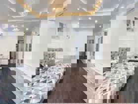 Cực hiếm nhà Vạn Phúc 40m2 x 5 tầng ô tô 7 chỗ vào nhà, view vườn hoa, giá chỉ hơn 8 tỷ