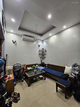 Bán căn góc Đê La Thành, Đống Đa 10m ra phố, 42m2x5 tầng, full nội thất sđcc 7.5 tỷ