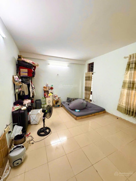 Căn hộ 35m2 có cửa sổ trời thang máy giá rẻ gần Etown