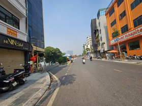 Cho thuê tòa nhà Ngọc Hà 6 tầng làm Ngân hàng, phòng khám, nhà hàng, VP