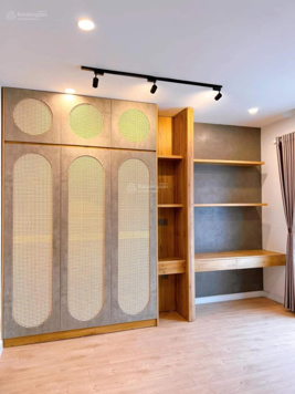 Bán nhà 6 tầng thang máy, ô tô tránh, đường Bưởi - Ba Đình - Hà Nội 23 tỷ