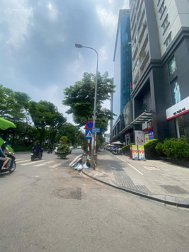 Bán nhà ngõ 165 phố Thái Hà mặt ngõ to như mặt phố vỉa hè rộng oto dừng đỗ ngày đêm