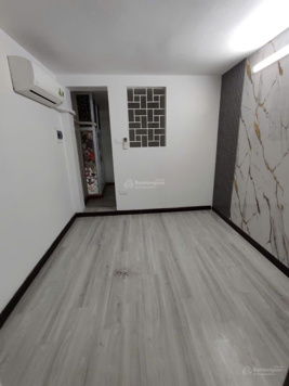 Bán nhà Kim Mã 30m2 4 tầng 3.88 tỷ, cách mặt phố 35 m2, gần Lăng Bác, nhà đẹp ở luôn