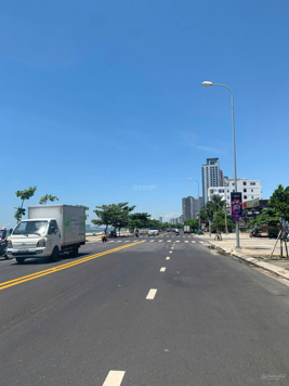 Siêu vip lô đất biệt thự 525m2 MT Chế Lan Viên Ngũ Hành Sơn ngay biển Mỹ Khê giảm sâu còn 36 tỷ