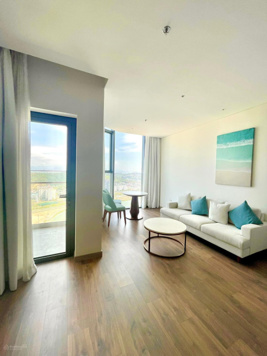 Bán cắt lỗ sâu 500tr Căn hộ Àlacarte Hạ Long cách biển 1 bước chân