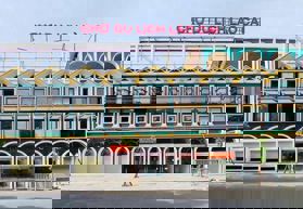 Bán gian hàng thương mại - Kiot 15m2 chợ du lịch Lào Cai, 270 triệu sẵn sổ đỏ. Liên hệ: 0362 125 566