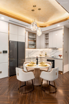 Bán căn hộ Golden Crown 2PN 2WC tầng cao giá 3,6 tỷ 0966 519 511