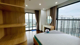 Cần bán căn góc 3 PN The Minato Residence, 110 m2, full nội thất cao cấp, đã có sổ hồng. Giá 5,x tỷ