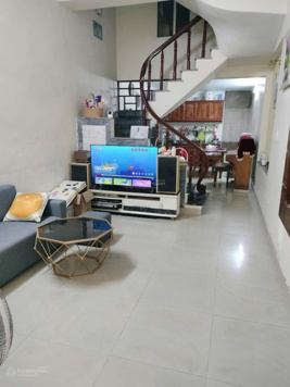 Nhà rẻ đẹp 3,5 tầng tại 52 Miếu 2 Xã
