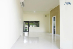 Nhà phố rẻ như chung cư, ngay trung tâm TP Thuận An LH 0933 123 088 nhận bảng giá chọn căn đẹp ngay