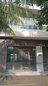 Bán gấp shophouse 120m2, trục đường chính 56m Hữu Nghị, Centa VSIP, Từ Sơn, Bắc Ninh