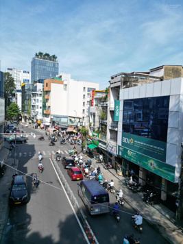 Bán nhà 2 mặt tiền đường thương hiệu - Quận 1 - 11x18 - 194m2 - 75 tỉ