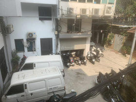 Bán nhà mặt ngõ GVM, ô tô ngủ trong nhà