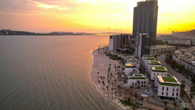 Suất nội bộ căn hộ 5* InterContinental, view trực diện Vịnh Hạ Long, cam kết 8%/năm, 2024 vận hành