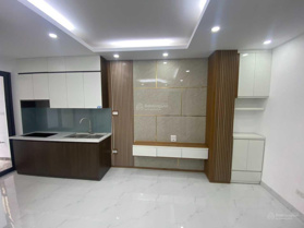 Bán gấp căn hộ chung cư Mễ Trì Hạ - đối diện Keangnam 37m2 1 ngủ giá 1.080tỷ. Sổ đỏ trao tay