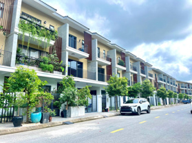 Bán nhà phố Belhomes - Ngay chân cầu Nguyễn Trãi chuẩn bị khởi công