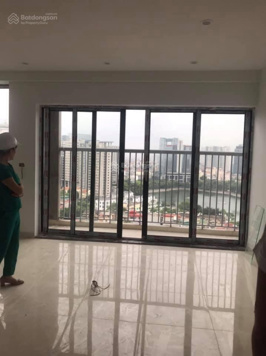 Chủ đầu tư mở bán 1 căn duy nhất vào tên trực tiếp trên hợp đồng mua bán. Diện tích 160m2 - 4PN3WC