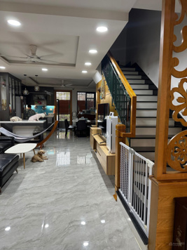 Chính chủ cần bán nhà phố liền kề 1 trệt 2 lầu, khu Eco Xuân giá chỉ 6,4 tỷ nhà đẹp, full nội thất
