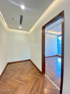 Chỉ còn duy nhất 1 căn 2 ngủ 2 vệ sinh hướng Lê Hồng Phong giá 3tỷ4 rẻ hơn 300 - 800tr mua là lãi