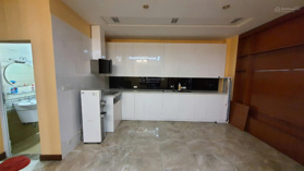 cho thuê căn biệt thự nguyên căn giá trông nhà hộ. phù hợp văn phòng kết hợp ở,kho