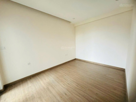 Bán căn hộ Skyoasis 52m2.Hướng Đông Nam.View Biệt thự đảo.Giá bán 2.850tr.Liên hệ 0969 695 710