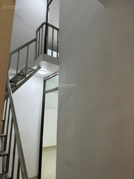 Bán nhà riêng tại Đê Trần Khát Chân, diện tích 60m2, giá tốt