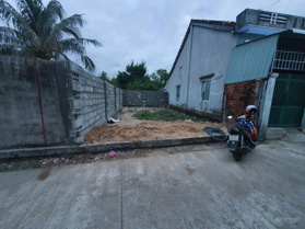 Lô đất thổ cư, đường ô tô, xã Hoà Thành, cách TP Tuy Hoà chỉ 500m, giá 650 triệu