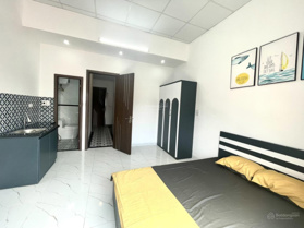 Bán chung cư mini phố Nguyễn Hữu Thọ, Ngọc Hồi, DT 100m2x7T mới tinh 24 phòng giá 17.9 tỷ