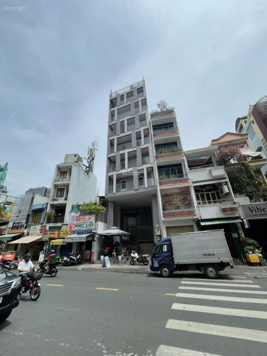Siêu vị trí! Bán tòa nhà Nguyễn Trãi, Quận 1 (6x16m) 6 tầng, thuê 140tr/th, Bán giá 30 tỷ