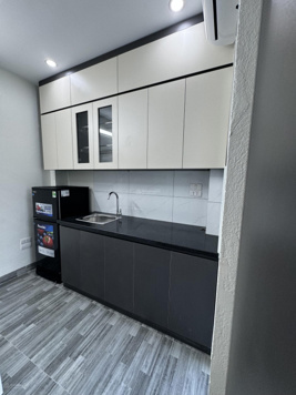 Cần bán toà nhà chung cư mini 60m2*6 tầng, gồm 13 phòng, có thang máy, thu nhập 65 triệu/1 tháng