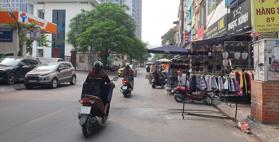 Công chứng giấy tờ tại phố Phan Văn Trường, Cầu Giấy