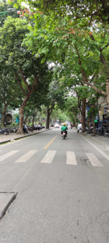 Siêu VIP. Bán đất mặt phố Cửa Bắc Ba Đình. Vua kinh doanh. Mặt tiền hoàng hậu 10m. 350m2 chỉ 148 tỷ