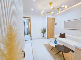 Bán chung cư A12 Đường Láng - Chùa Láng vị trí siêu đẹp, full nội thất, mua vào ở ngay