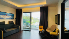 Bán nhanh căn hộ 5* 2PN + 2VS, DT 65,5 m2, hướng Đông Nam, tòa S2 The Saphire Hạ Long