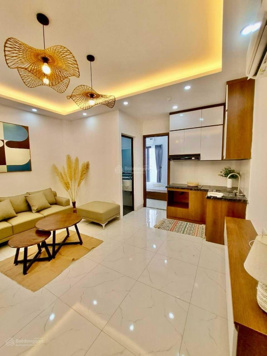 Chính chủ bán căn hộ chung cư Quan Nhân - Vũ Trọng Phụng 35 - 50 - 65m2 sổ đỏ, ở ngay, ô tô đỗ cửa